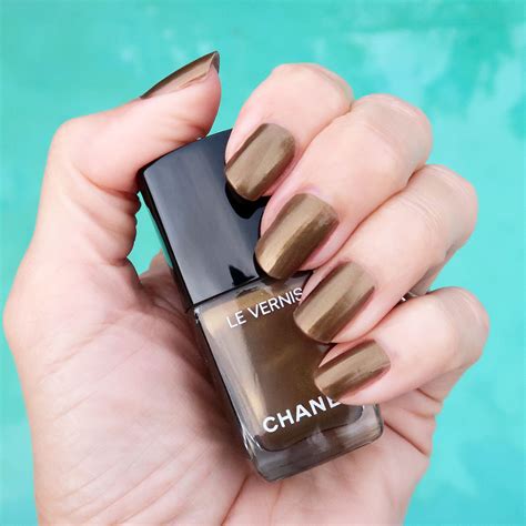 chanel fall winter 2022 nail polish|Chanel nail polish summer 2022.